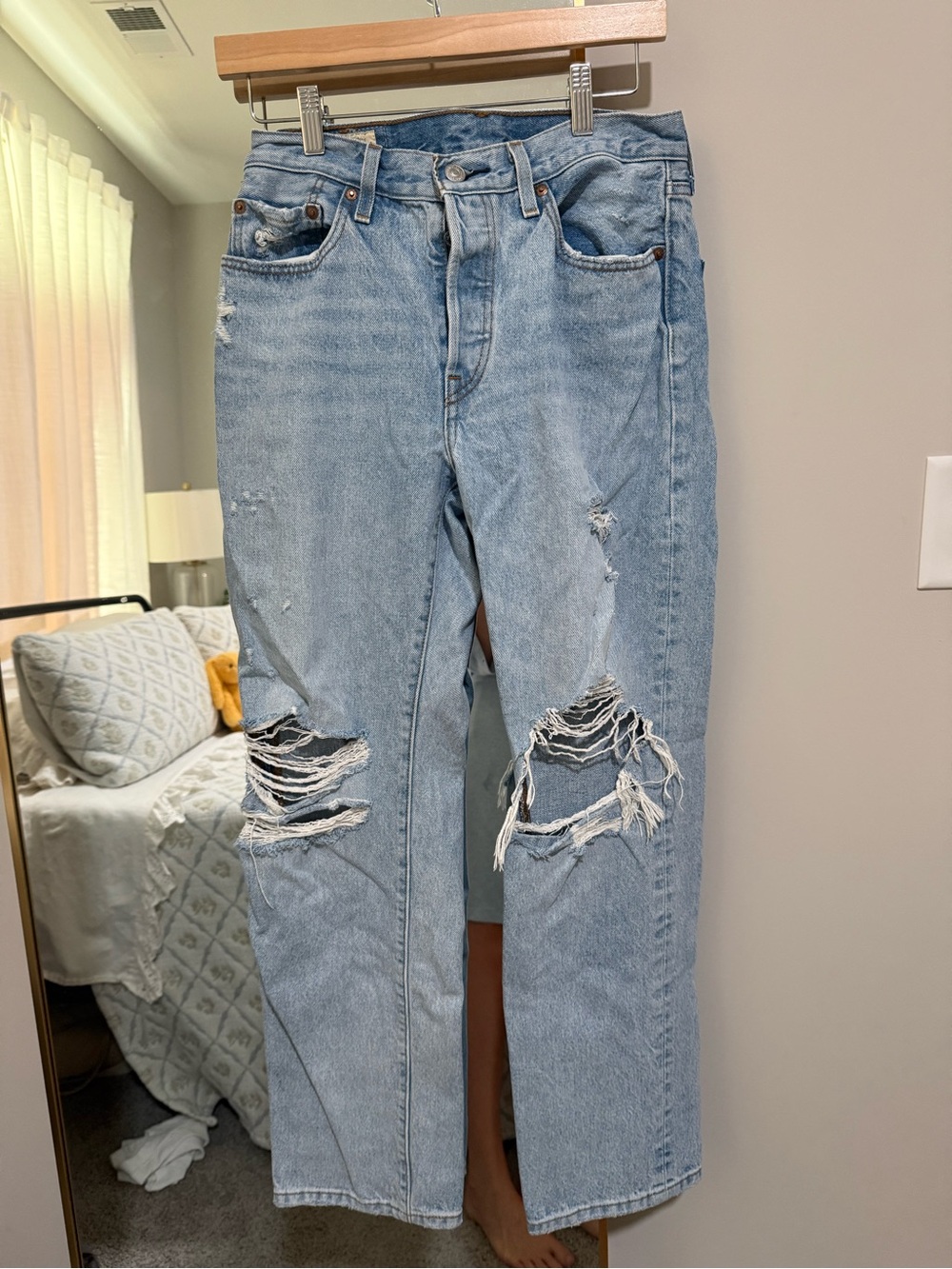 LEVIS Distressed High-Rise Light Blue Women's Jeans